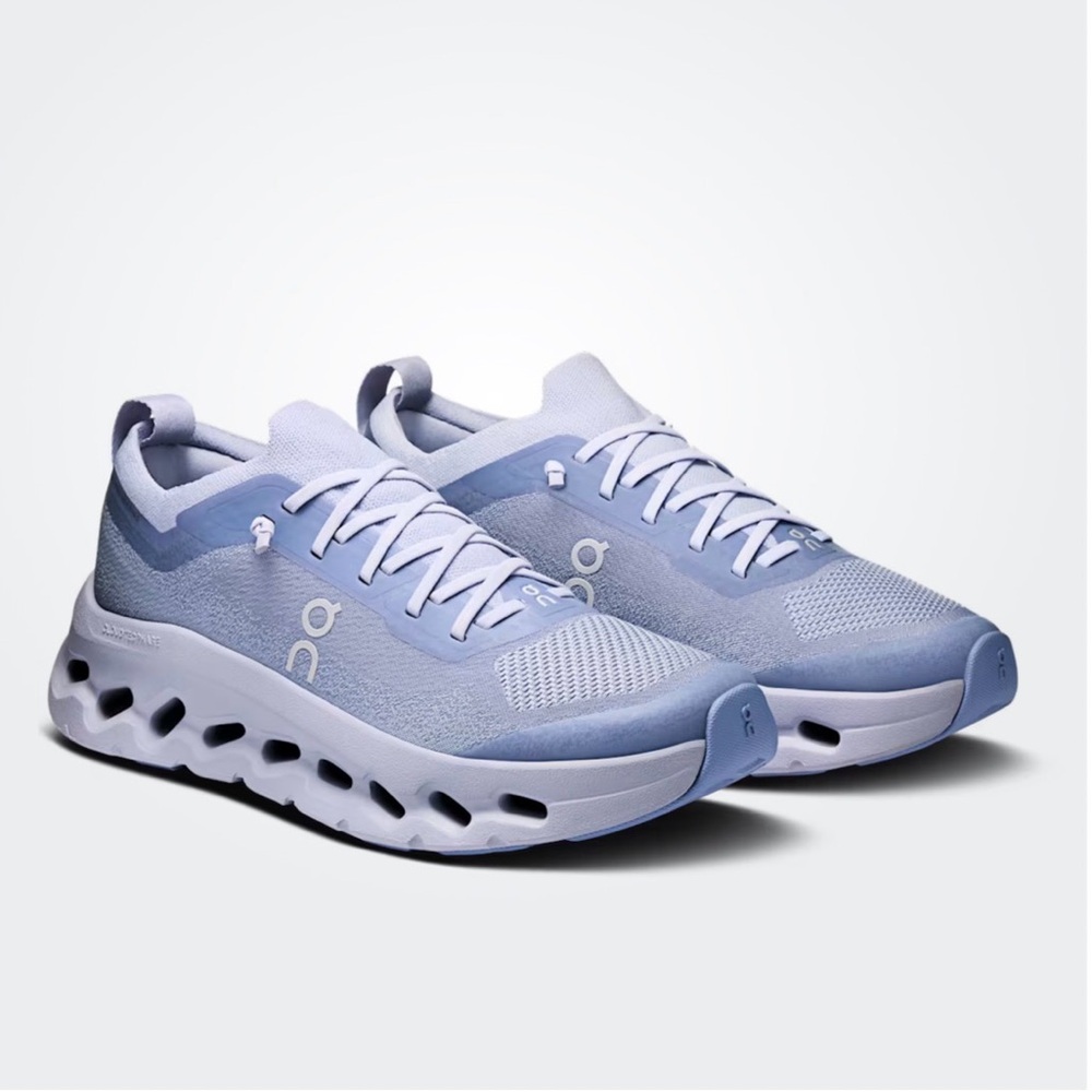 On Running Cloudtilt Moon Women’s Nimbus Blue Sneakers Sz 9 Speed Lacing